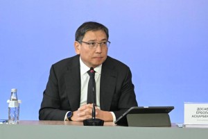 Аким Алматы встречается с жителями Медеуского района