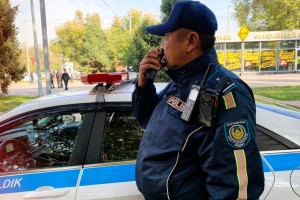 
                    Тысячи водителей пользовались телефоном за рулем в СКО
                