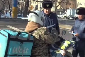 
                    В Алматы зарегистрировано порядка 60 мопедов
                