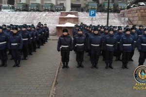 Полиция Казахстана перешла на усиленный режим работы в преддверии новогодних праздников
