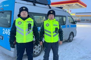 Жизнь годовалой девочки спасена полицейскими в Уральске