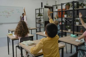 
                    В 90% школ Казахстана создана безбарьерная среда
                