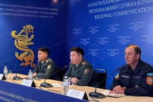 О безопасности на водоемах в зимний период напомнили сотрудники ДЧС Алматы