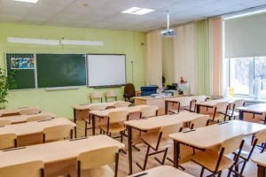 
                    Город ищет педагогов
                