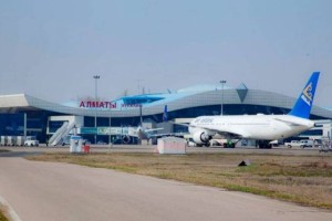 
                    Около 200 человек прилетели в Алматы без ПЦР-справок
                