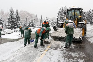 
                    Как проходит организованная акиматом Алматы уборка снега
                
