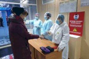 
                    В Алматы ЕНТ проходит в строгом соблюдении мер эпидбезопасности
                