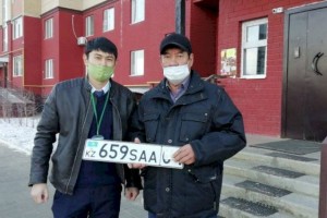 
                    Доставку госномера и техпаспорта на дом стали заказывать казахстанцы
                