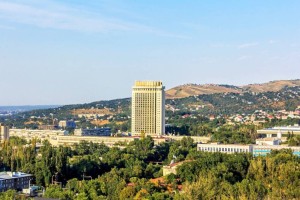 
                    Какие социальные проекты реализованы для жителей Медеуского района
                