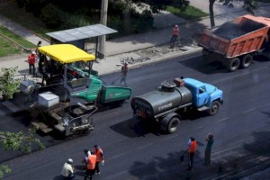 
                    На окраинах Алматы построят новые дороги
                