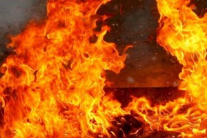 Пять человек пострадали при пожаре в многоэтажке Каскелена