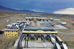На границе Казахстана заработали четыре новых таможенных поста