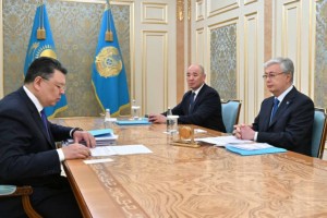Бозумбаев доложил Токаеву о переговорах с транснациональными компаниями