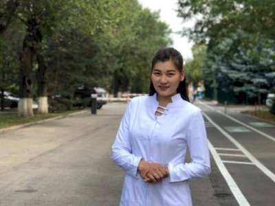 
                    Педиатр Алматы отметила, что подростки хорошо переносят вакцинацию против COVID-19
                