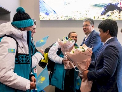 
                    Казахстанские паралимпийцы вернулись из Пекина
                