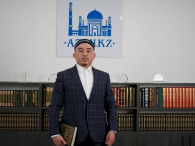 
                    Имам мечети «Али Мухаммед» просит алматинцев не откладывать решение о вакцинации
                