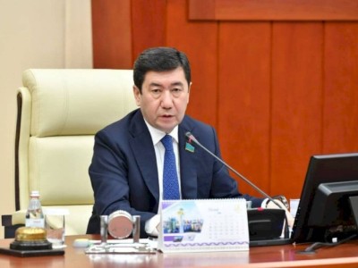 
                    Ерлан Кошанов: Мы с честью провели референдум
                