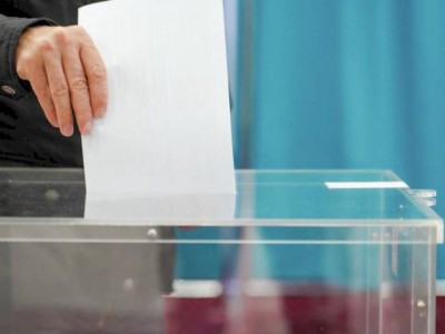 
                    На некоторых участках уже была очередь до открытия — международный наблюдатель
                