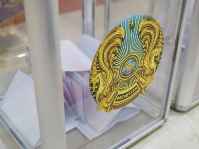 
                    В Госдуме отметили, что референдум в Казахстане проходит в рамках законодательства
                