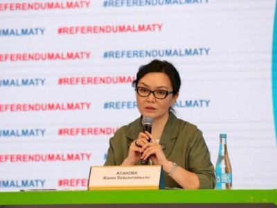 
                    Глава территориальной комиссии референдума Алматы ответила на поступающие жалобы
                