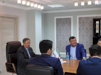 
                    Работники аэрокосмической отрасли РК обсудили поправки в Конституцию
                