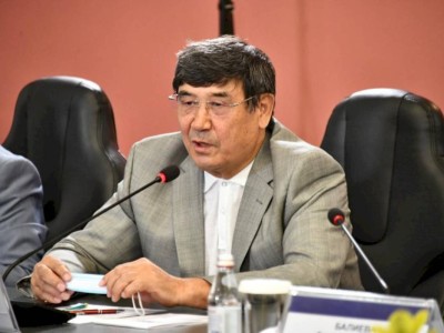 
                    Амангельды Шабдарбаев: За 30 лет Нур-Султан преобразился до неузнаваемости
                