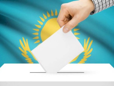 
                    Как потратят выделенные на референдум в Казахстане 16,4 млрд тенге
                