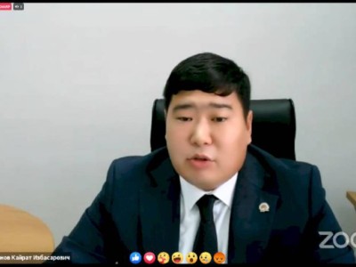 
                    Кайрат Жуманов о подготовке к школе детей из малообеспеченных семей и акции «Дорога в школу»
                