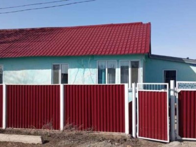 
                    130 семей получили новые дома после паводков
                
