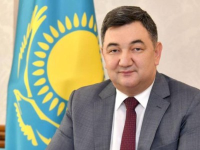 
                    Дархан Кыдырали сохранил пост министра информации и общественного развития РК
                