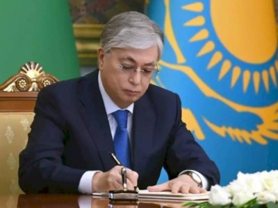 
                    Касым-Жомарт Токаев утвердил Информационную доктрину РК
                