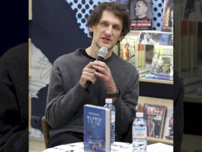 
                    Российский писатель Юрий Каракур презентовал в Алматы свой дебютный роман «Фарфор»
                