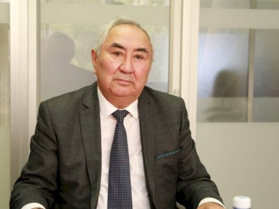 
                    В качестве кандидата в Президенты РК от партии «Ауыл» выдвинут Жигули Дайрабаев
                