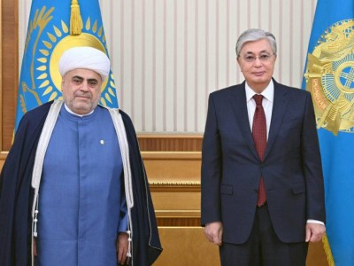 
                    Президент Казахстана встретился с председателем Управления мусульман Кавказа
                