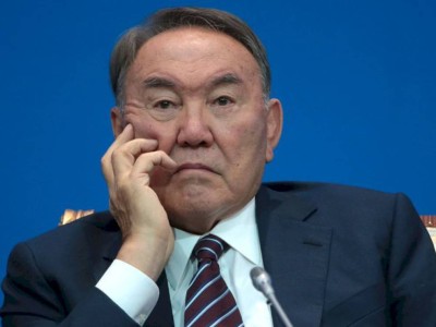 
                    Айдос Укибай прокомментировал пребывание Нурсултана Назарбаева в Турции
                