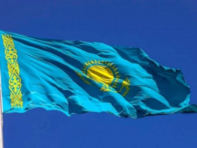 
                    25 октября мы должны отмечать как главный праздник нашей страны - Касым-Жомарт Токаев
                