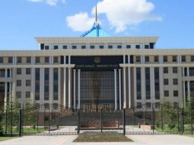 
                    Президент Казахстана произвел новые назначения в Минобороны
                