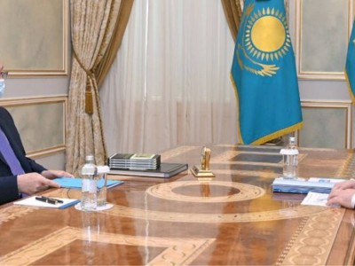 
                    Глава государства принял президента Тюркской академии Дархана Кыдырали
                