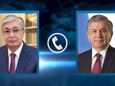 
                    Состоялся телефонный разговор руководителей Казахстана и Узбекистана
                