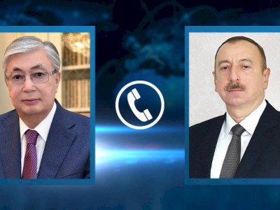 
                    Состоялся телефонный разговор Касым-Жомарта Токаева с Ильхамом Алиевым
                