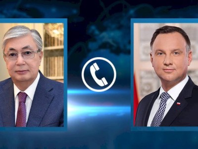 
                    Касым-Жомарт Токаев переговорил по телефону с президентом Польши
                