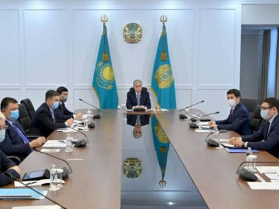 
                    Глава государства провел республиканское совещание по развитию моногородов
                