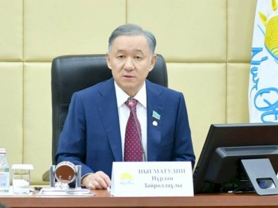 
                    Нурлан Нигматулин обозначил приоритеты в работе депутатской фракции Nur Otan
                