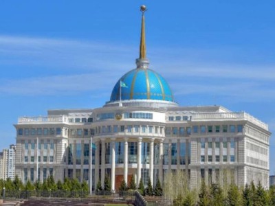 
                    Президент принял председателя Верховного суда
                