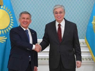 
                    Касым-Жомарт Токаев встретился с Президентом Татарстана Рустамом Миннихановым
                