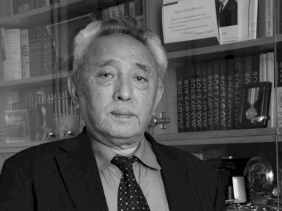 
                    Президент Токаев выразил соболезнования родным и близким  Кабдеша Жумадилова
                