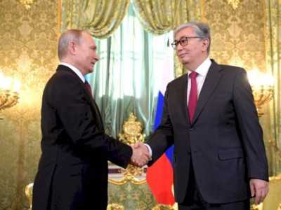 
                    Владимир Путин: Желаю всем гражданам Казахстана мира, счастья и процветания
                