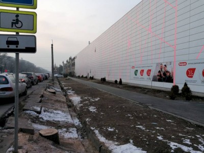 
                    Токаев отреагировал на вырубку деревьев возле Sulpak в Алматы
                