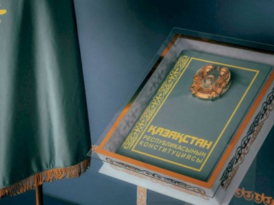 
                    Конституция Нового Казахстана: правовой фундамент политической модернизации
                