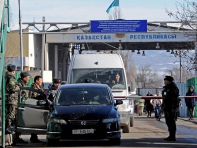 
                    Казахстан усилит ограничительные меры на государственной границе
                